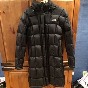 The North Face Black 600 series down coat medium